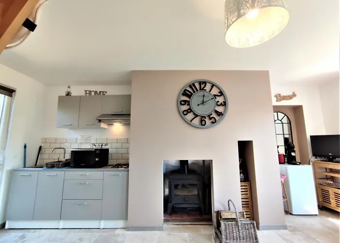 Holiday home Gite Gites De France - La Normandeuse Fallencourt