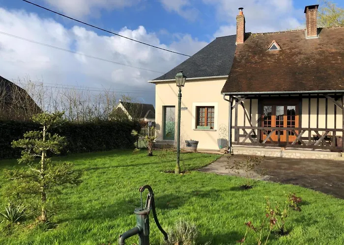 Holiday home Gite Gites De France - La Normandeuse